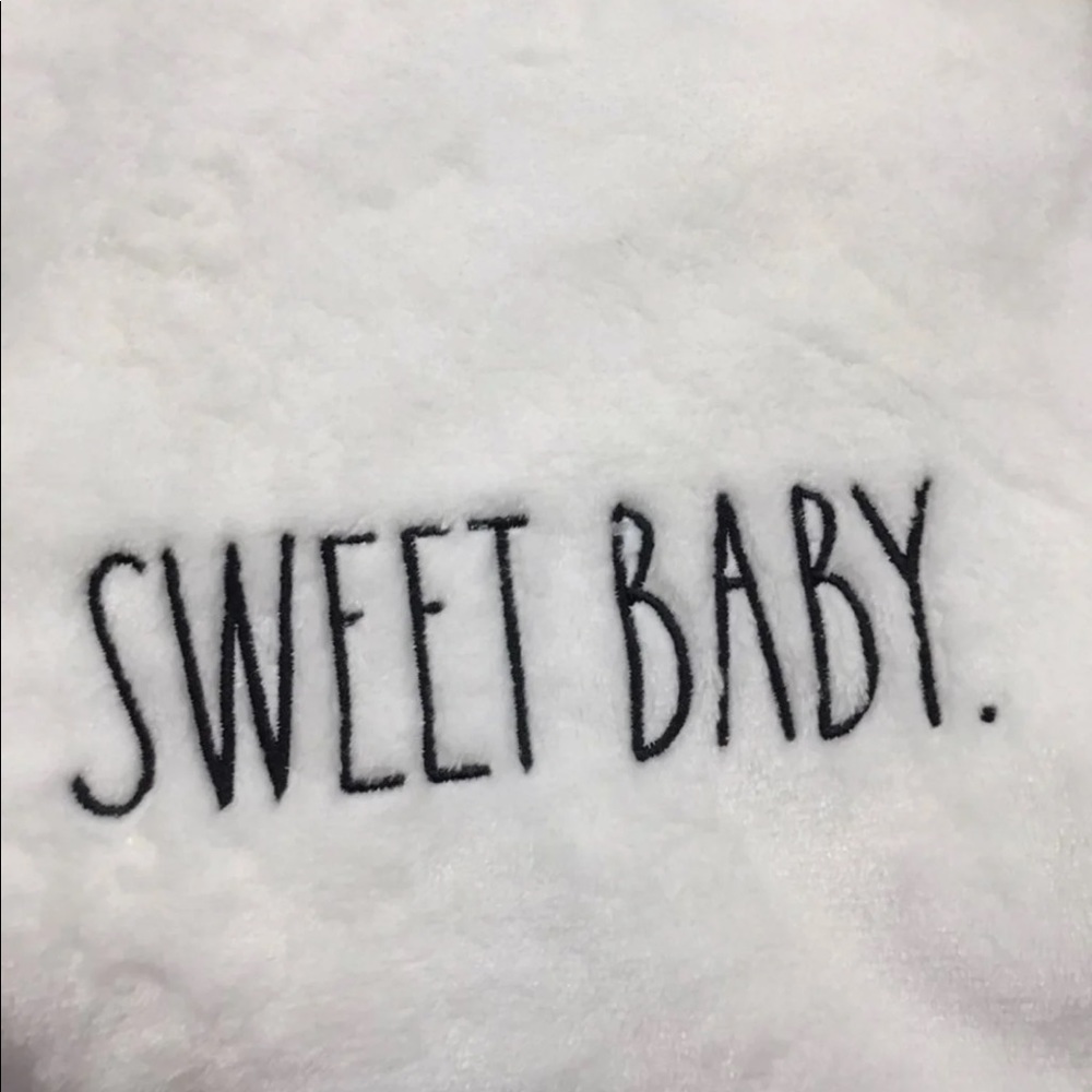 Rae Dunn Baby Set - Picture 3 of 3